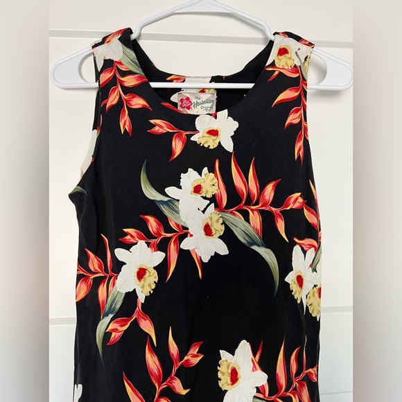 Floral Sleeveless Black Dress - Picture 4 of 6